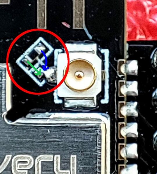 Datei:ESP32S ext ant.jpg